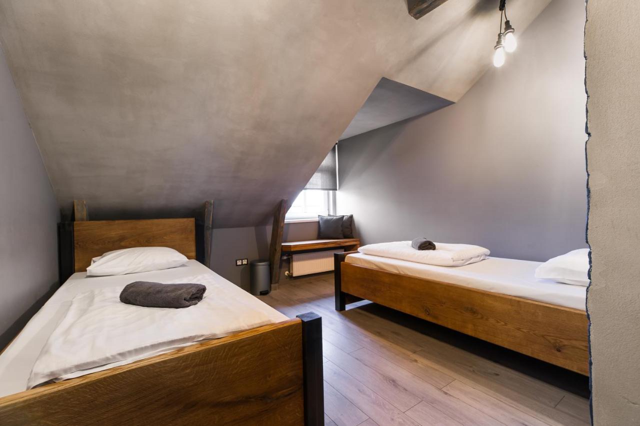 Wicked Weasel Hostel Riga Eksteriør billede